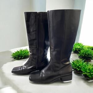 Woman's Knee High Tall Black Boots Square Toe Comfortable Low Heel Life Sz 9